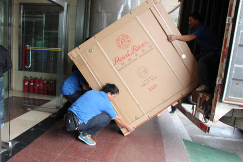 仪征钢琴贵重工艺品无忧运